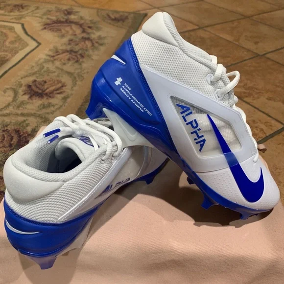 Nike Alpha Menace Pro 4 Premium Football Cleats